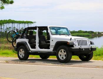 Image for Reef Rewards Discounted Jeep Rentals