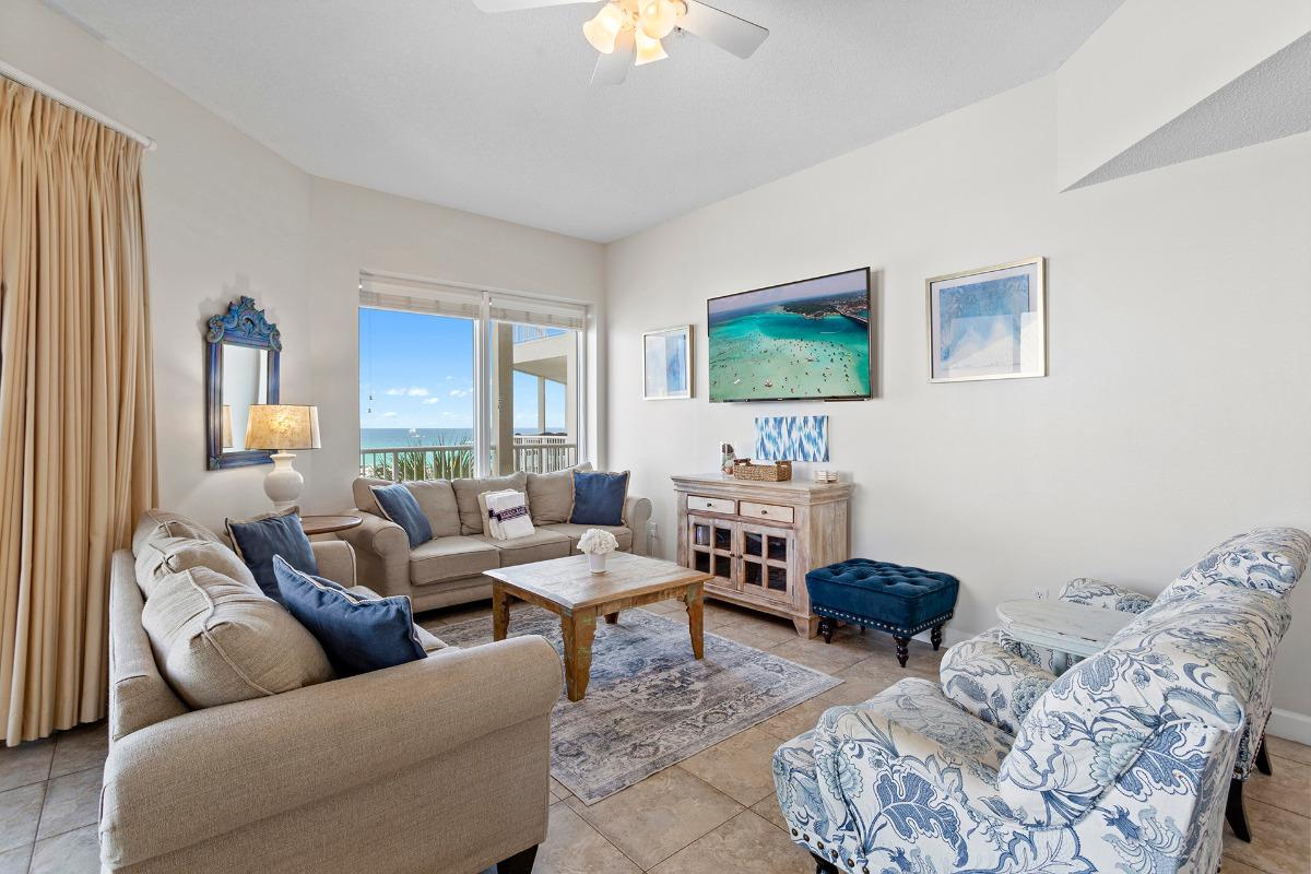 Crystal View 304