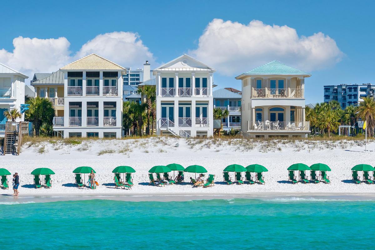 Aqua Sound Beachfront Home