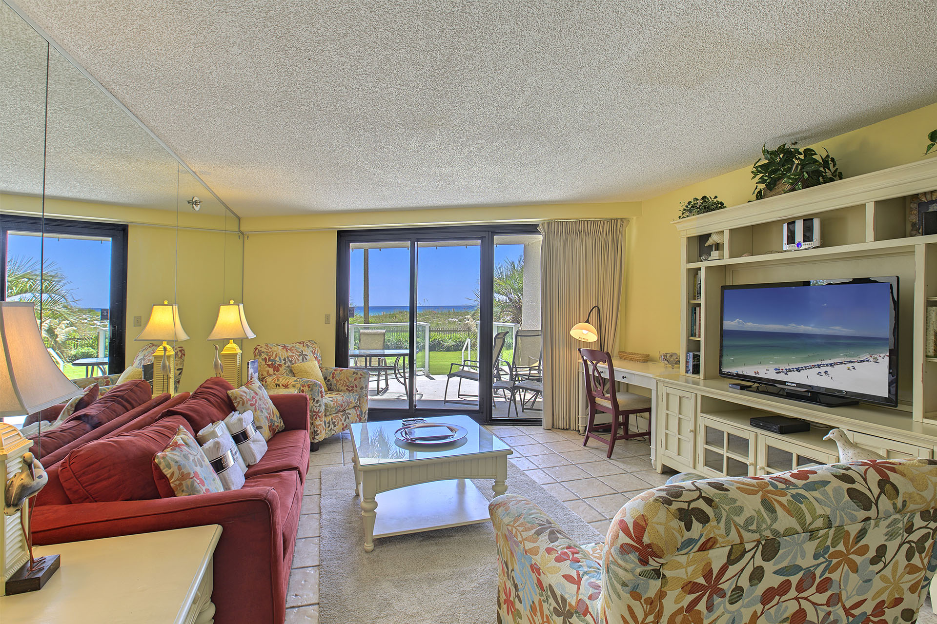 Beachfront Sandestin Condos Beachside Towers II 4203 Living Room Beachfront Sandestin Condos Beachside Towers II 4203 Living Room