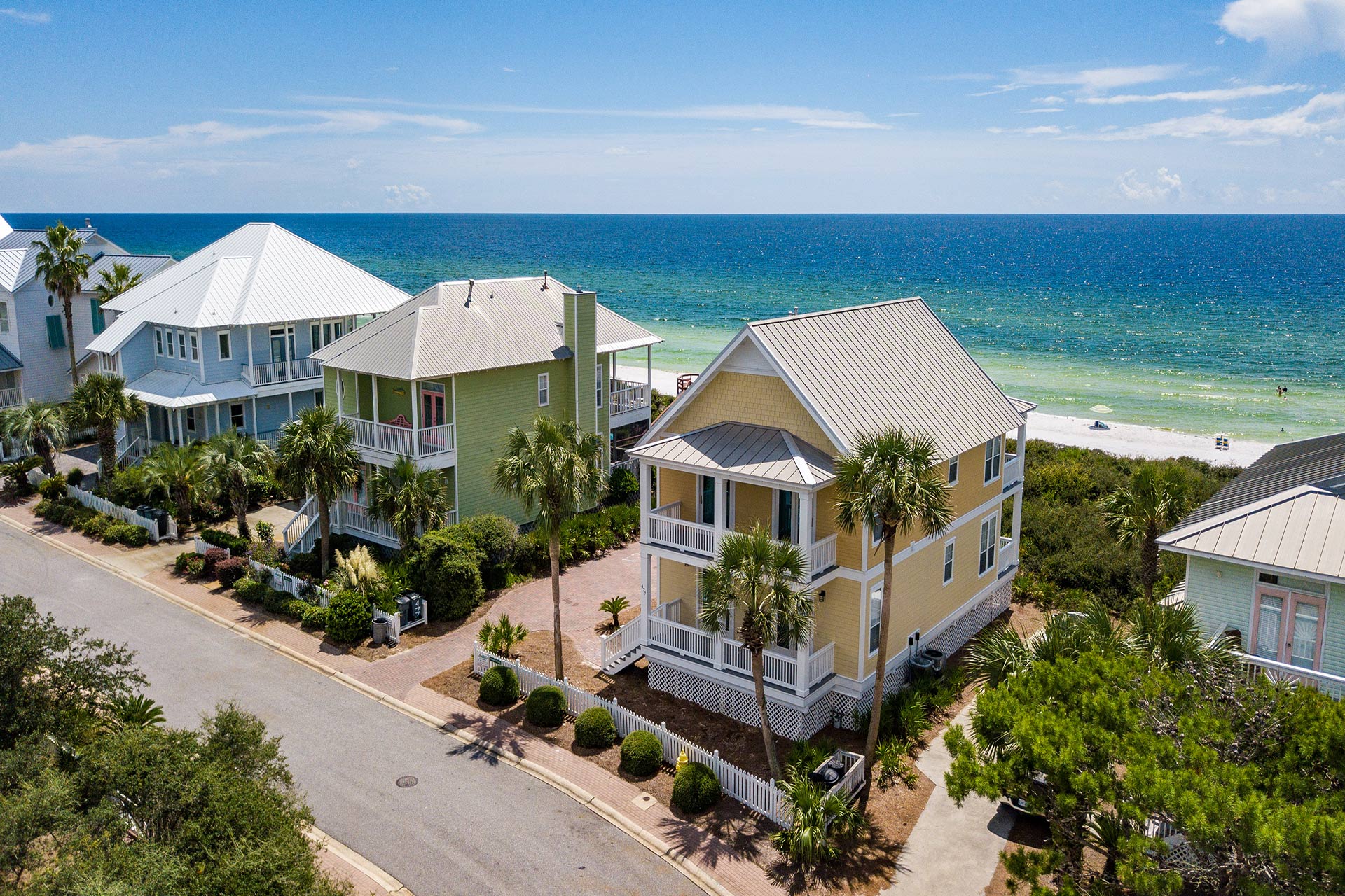 Abandon All Cares Beachfront Home