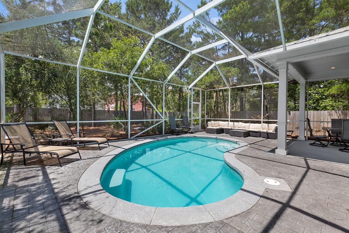 All Laid Back Private Pool