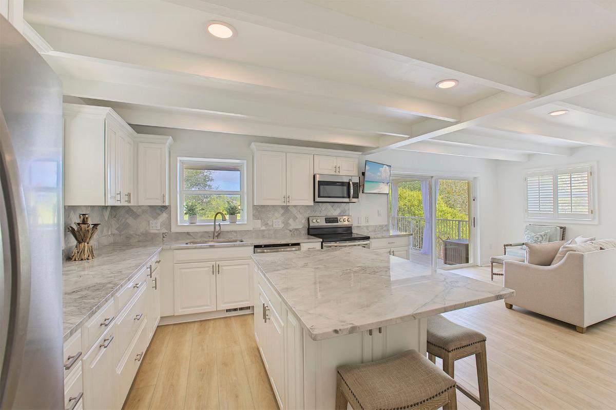 Here Comes the Sun Kitchen