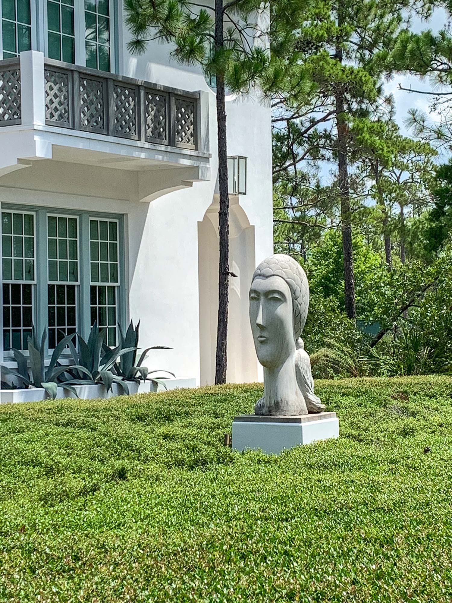 Leda Alys Beach Sculpture