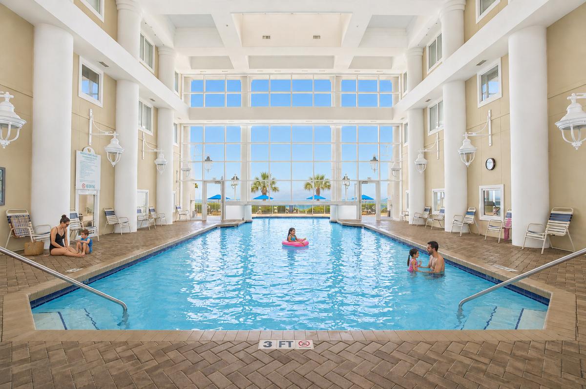 Majestic Sun Pool