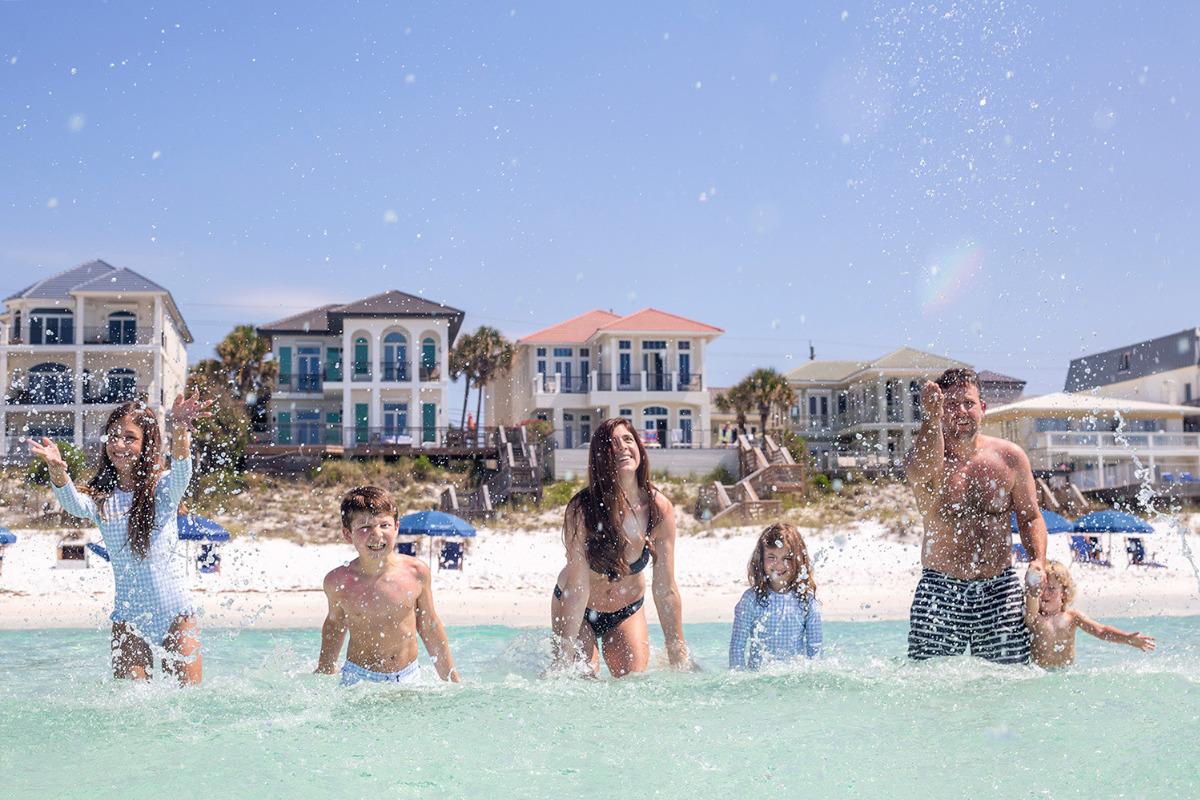 Destin Luxury Home Guests